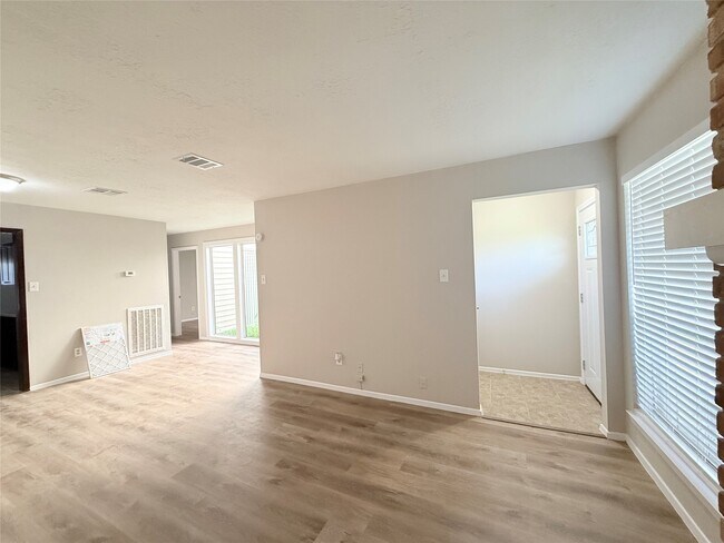 property at 6624 Westwick Dr