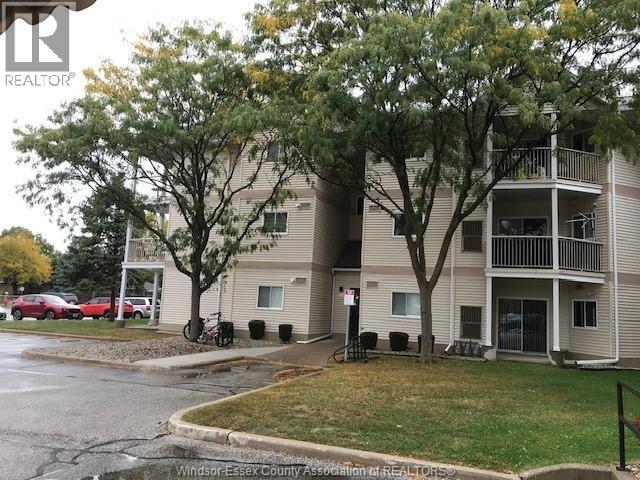 2922 Rivard Ave in Windsor, ON - Building Photo - Building Photo