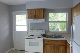 418 Euclid Ave in Leesburg, FL - Building Photo - Building Photo