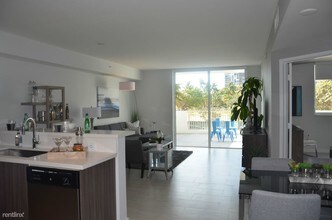 3880 NE 6th Ave-Unit -# 535 in Miami, FL - Foto de edificio - Building Photo