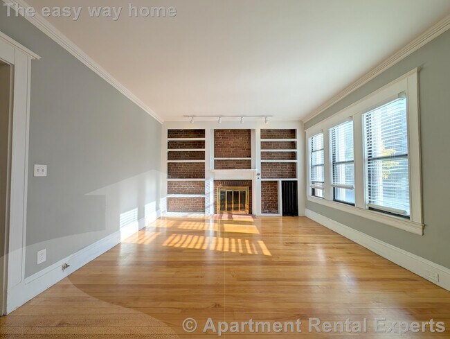 84 Prescott St