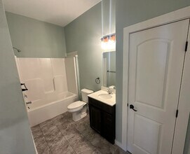 123 W Main St in Fruitland, MD - Building Photo - Building Photo