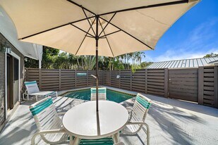 1801 S US Hwy 1, Unit 7c in Jupiter, FL - Building Photo