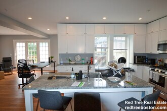 6 South St in Boston, MA - Building Photo - Building Photo