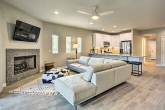 6145 E Cave Creek Rd, Unit ID1385813P in Cave Creek, AZ - Building Photo - Building Photo