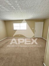 1221 W Parkway Ave in Knoxville, TN - Building Photo - Building Photo