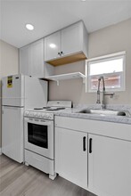 4007 W Park Rd in Hollywood, FL - Building Photo - Building Photo