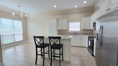 2934 Nicholson Lake Dr in Baton Rouge, LA - Building Photo - Building Photo