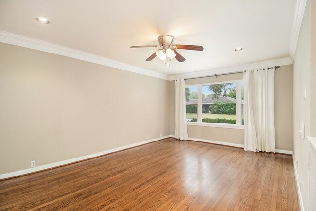property at 8418 Lorrie Dr