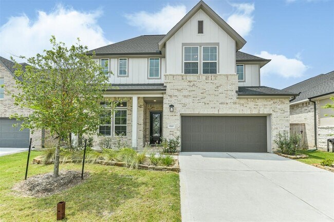 property at 9243 Trimble Lndg Dr