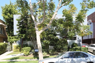 454 S Rexford Dr in Beverly Hills, CA - Building Photo - Building Photo