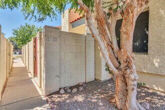 8022 N 32nd Dr in Phoenix, AZ - Building Photo - Building Photo