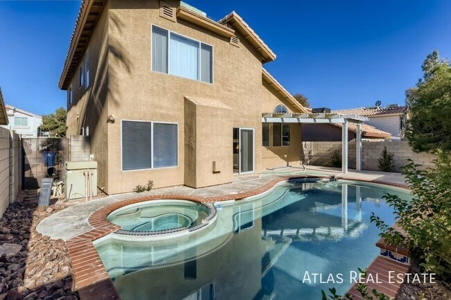 8717 Texas Bronco Ave in Las Vegas, NV - Building Photo - Building Photo