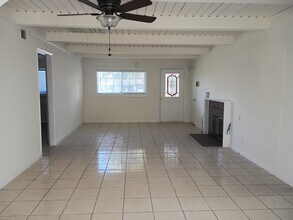 5605 Layton Dr in North Highlands, CA - Building Photo - Building Photo