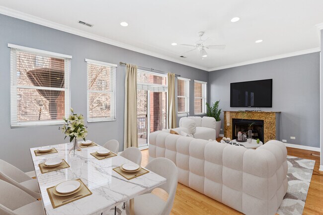 3228 N Sheffield Ave in Chicago, IL - Building Photo - Building Photo