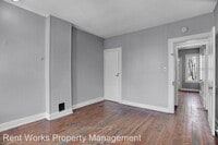 328 S Mount St photo'