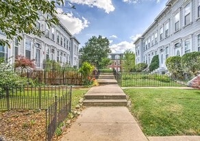 2321 Rutger St in St. Louis, MO - Building Photo