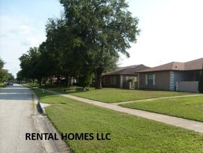 1050 Sophie Blvd in Orlando, FL - Building Photo - Building Photo