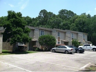 2378-2396 Continental Ave in Tallahassee, FL - Foto de edificio