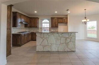 1652 Scarlet Crown Dr in Fort Worth, TX - Building Photo - Building Photo