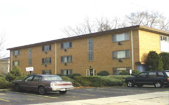 8016-8018 Edgewater Rd Apartments