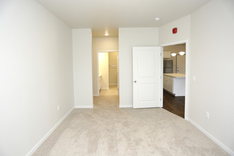 Woodbridge in Bismarck, ND - Building Photo - Interior Photo