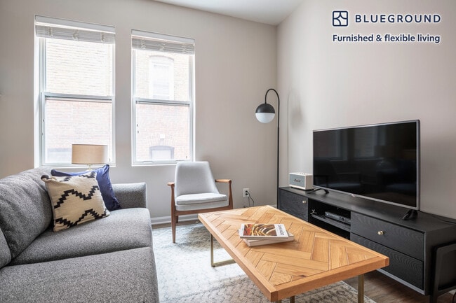 1826 Vernon St NW in Washington, DC - Foto de edificio - Building Photo