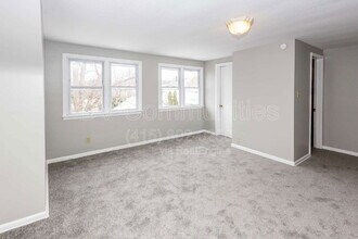 5048 Claremont Blvd in Garfield Heights, OH - Building Photo - Building Photo