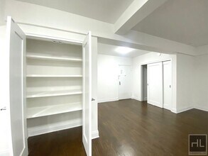 EAST 69 STREET in New York, NY - Building Photo - Building Photo