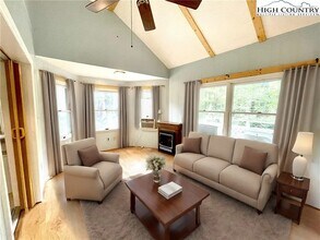 252 Trillium Rd in Newland, NC - Building Photo - Building Photo