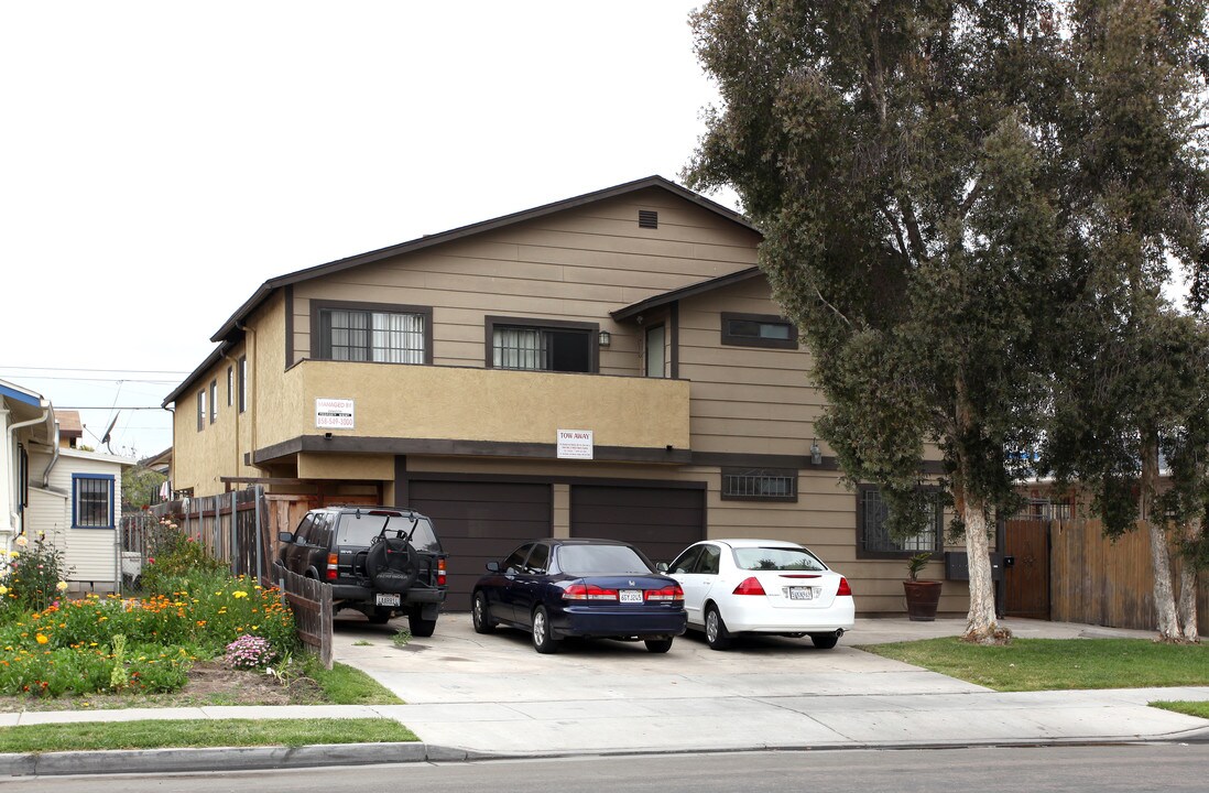 Copeland Apartments in San Diego, CA - Building Photo