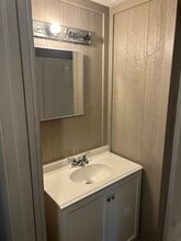 607 Honeyfarm Ln in Auburndale, FL - Building Photo - Building Photo
