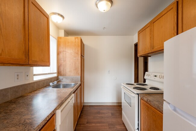 Park Hill in Seattle, WA - Building Photo - Interior Photo