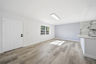 34815 Gardenia Way in Ridge Manor, FL - Building Photo - Building Photo