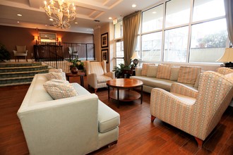 Park Plaza @ Belvidere in Richmond, VA - Building Photo - Interior Photo