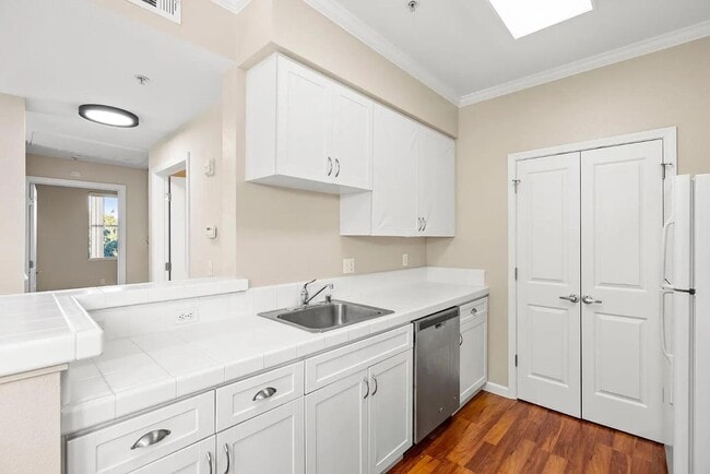 property at 1982 W Bayshore Rd