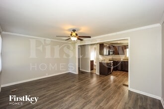 942 Astor Ave SW in Atlanta, GA - Foto de edificio - Building Photo