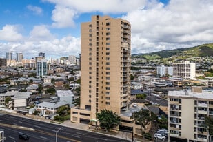 Kapiolani Royale in Honolulu, HI - Building Photo