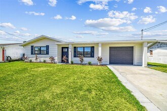 13617 Frances Ave in Hudson, FL - Building Photo - Building Photo