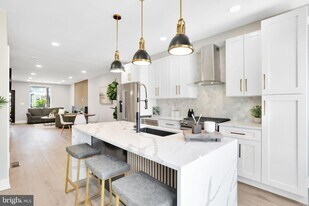 5333 5th St NW in Washington, DC - Building Photo