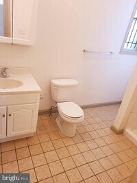 1607 OXFORD St photo'