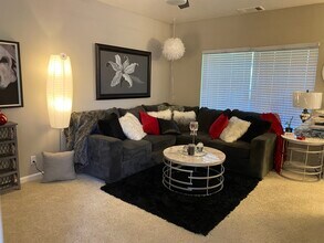 900 S Meadows Pky, Unit 1124 in Reno, NV - Building Photo - Building Photo