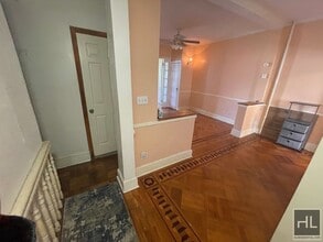 BRADFORD STREET XXL 1BD in Brooklyn, NY - Building Photo - Building Photo