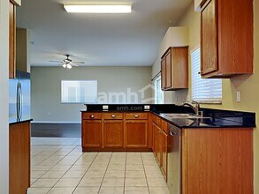 10910 Lakeside Vista Dr in Riverview, FL - Building Photo - Building Photo