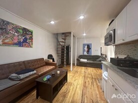 161 E 107th St in New York, NY - Building Photo