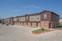 The Peaks Townhomes photo'