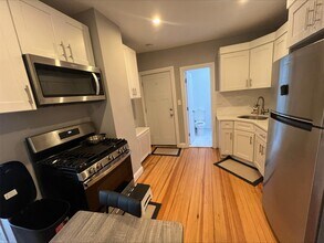 44 Avenue A in Port Washington, NY - Building Photo - Building Photo