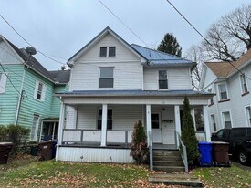 20 Franklin St in Greenville, PA - Building Photo