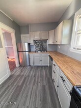 9 Kent St in Albany, NY - Building Photo - Building Photo