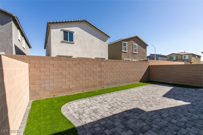 2646 Snapdragon Fls Ave